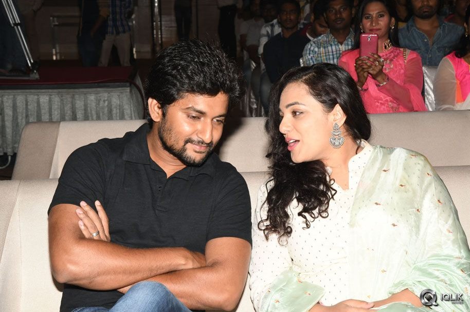 100-Days-of-Love-Movie-Audio-Launch